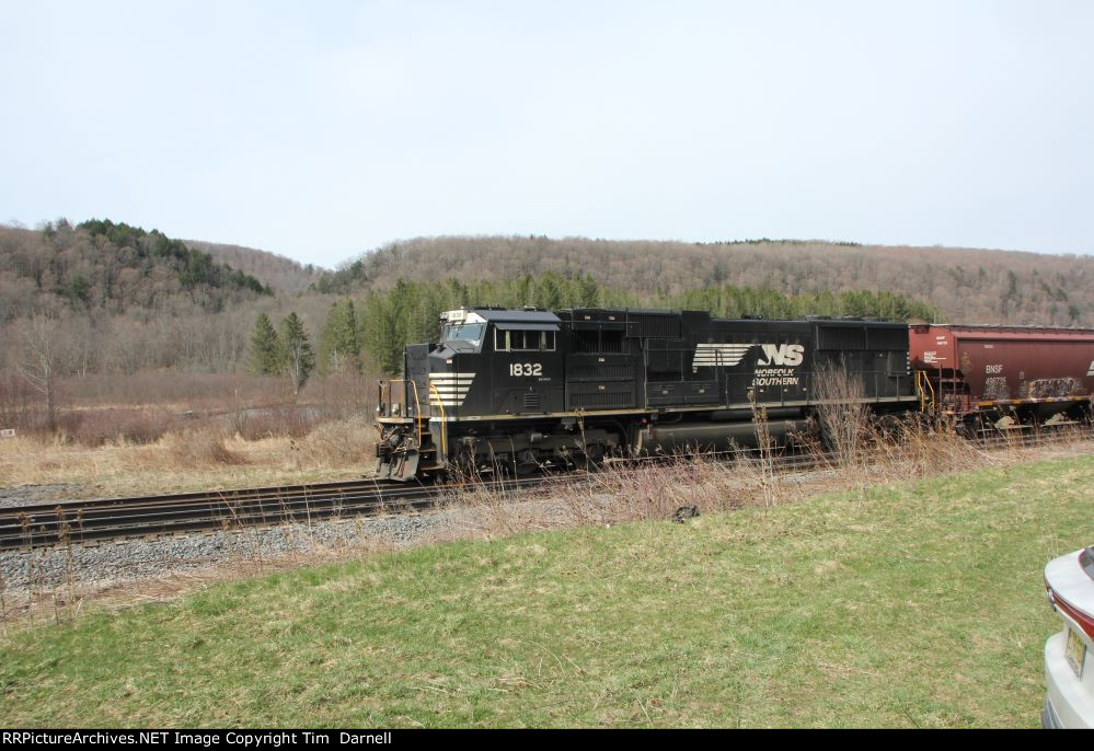NS 1832 on an outlawed 310